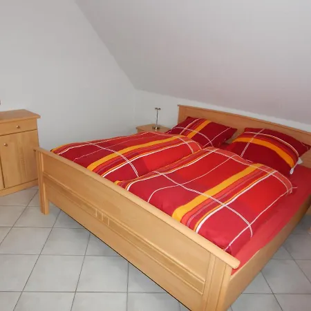Ferienwohnung Haus Ronja Apartamento *